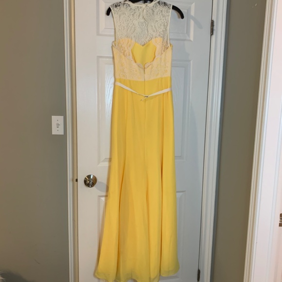 Yellow dress - Picture 2 of 2
